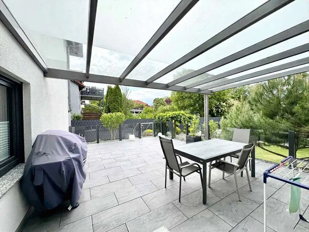 Terrasse EG