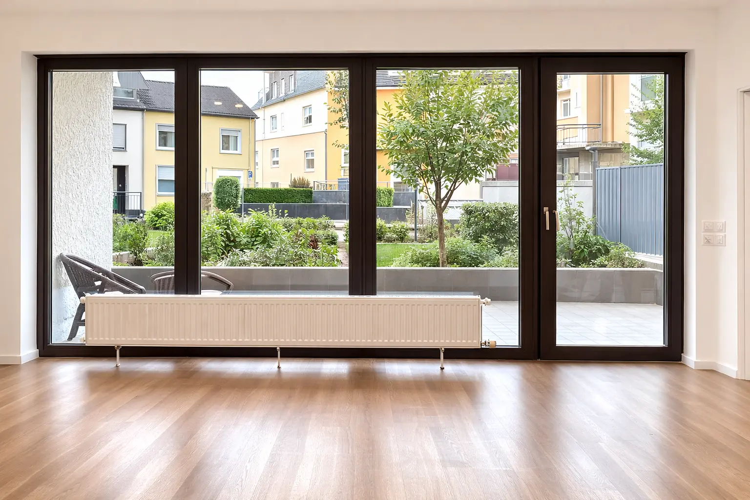 Wohnzimmer Fensterfront