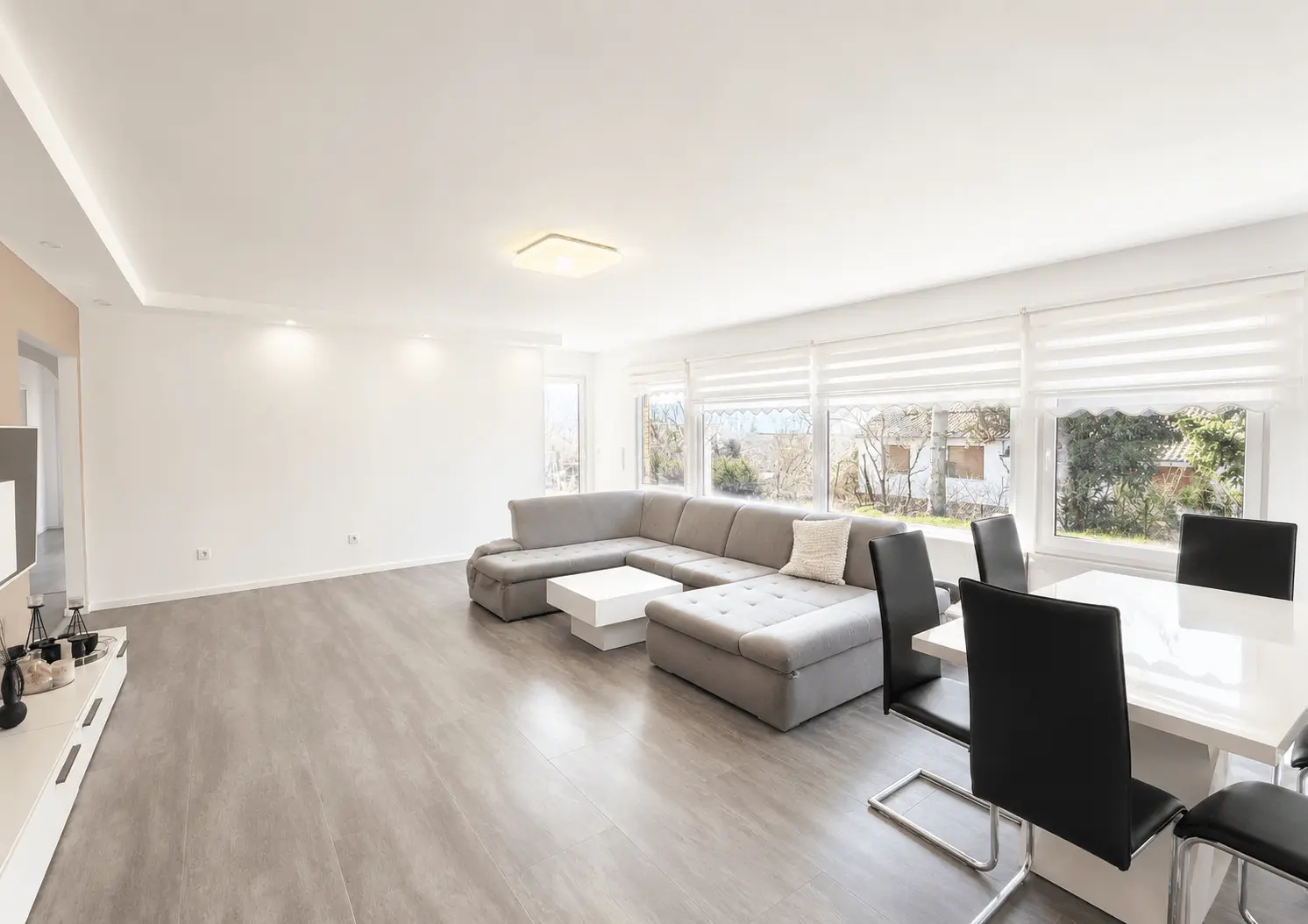 Wohnzimmer Gesamtansicht